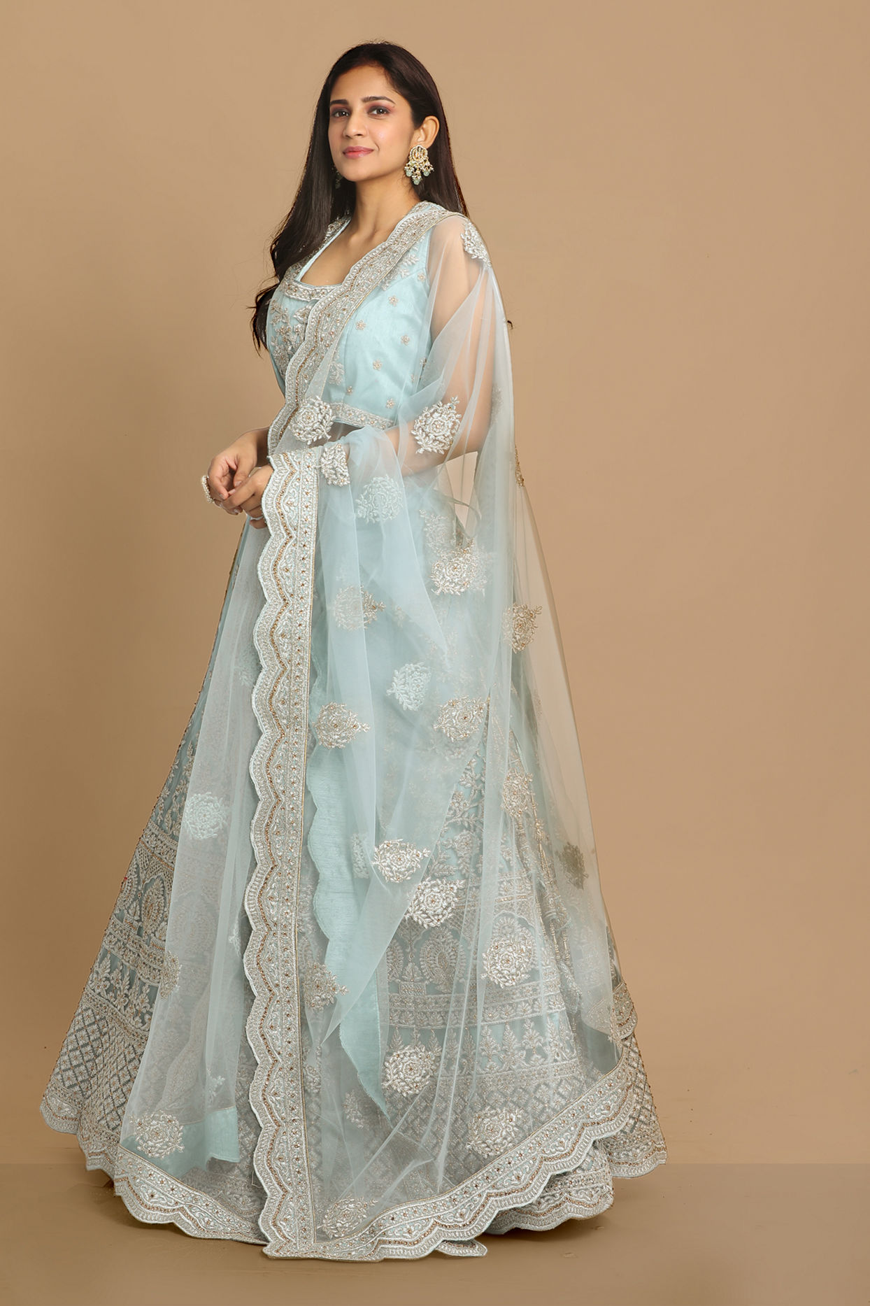 alt message - Mohey Women Graceful Light Blue Lehenga image number 2